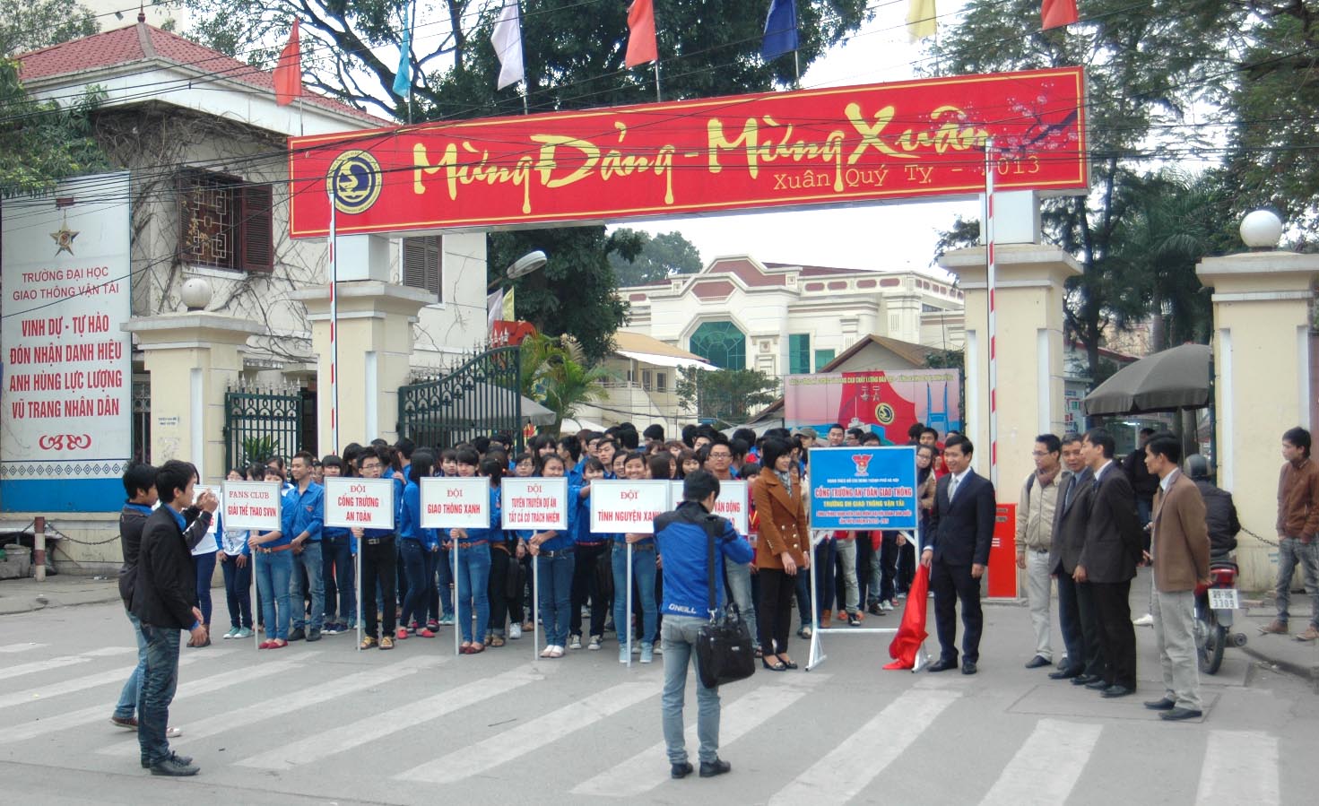 Lễ phát động tháng Thanh niên năm 2013